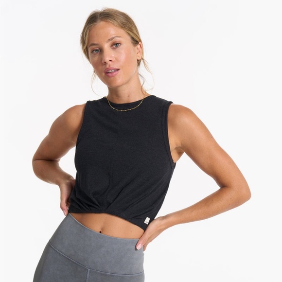 Vuori Tops - VUORI COVE HIGH NECK TANK